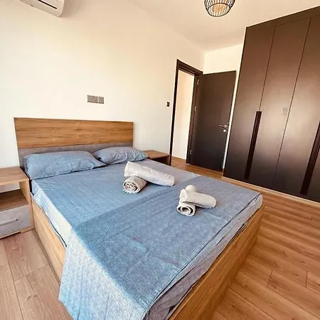 Mckenziegold Luxury & Spacious 2-bedroom By Myguest Cyprus *