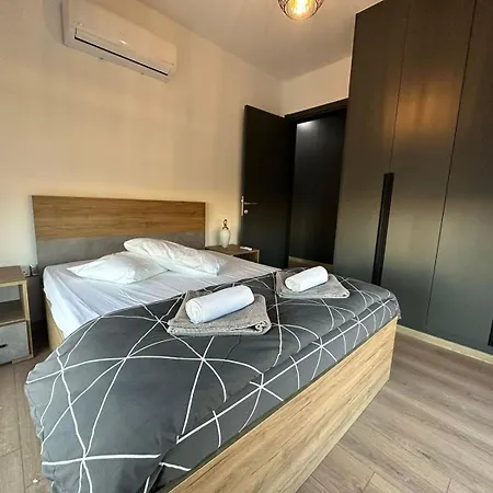 Mckenziegold Luxury & Spacious 2-bedroom By Myguest Cyprus