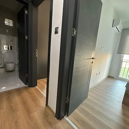 Mckenziegold Luxury & Spacious 2-bedroom By Myguest Cyprus Apartment