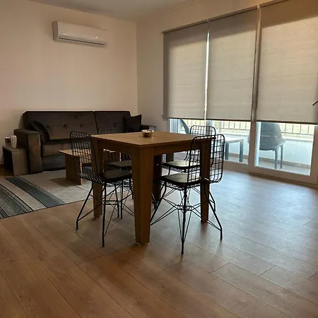 Mckenziegold Luxury & Spacious 2-bedroom By Myguest Cyprus