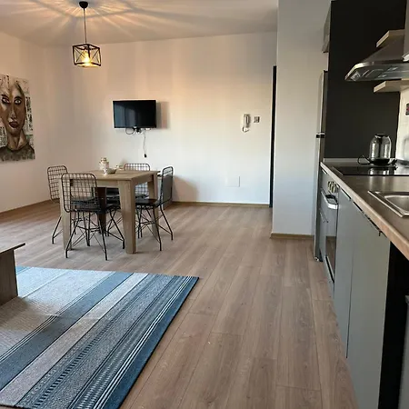 Mckenziegold Luxury & Spacious 2-bedroom By Myguest Cyprus Apartament *